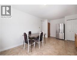 10 BALFOUR Crescent - 15