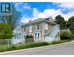 245 Ainslie Street S, MLS 40738567