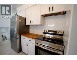 147 MURIEL Crescent - 12