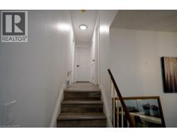 147 MURIEL Crescent - 14