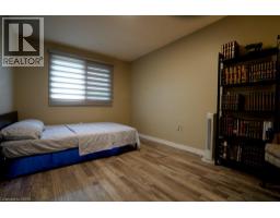 147 MURIEL Crescent - 19