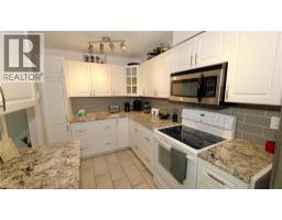 225 HARVARD Place UnitNo. 603 - 8
