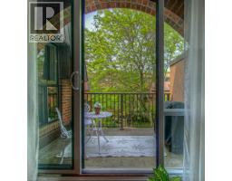 36 HAYHURST Road UnitNo. 367 - 8