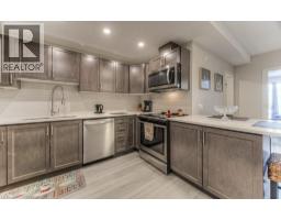 5 WAKE ROBIN Drive UnitNo. 107 - 16
