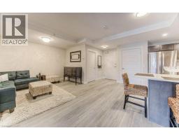 5 WAKE ROBIN Drive UnitNo. 107 - 19