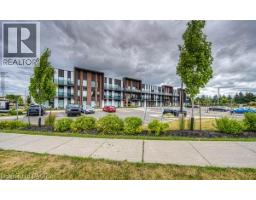 5 WAKE ROBIN Drive UnitNo. 107 - 2