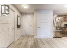 5 WAKE ROBIN Drive UnitNo. 107 - 9