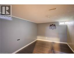 46 ELMWOOD Avenue - 21