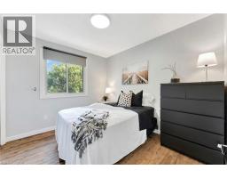 769 BROCK Street - 14