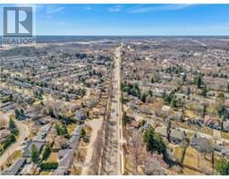 216 SIOUX Road - 43