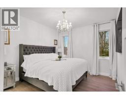11 KEBA Crescent - 19