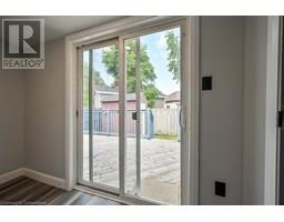 16 WEBLING Street - 12