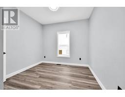 16 WEBLING Street - 18