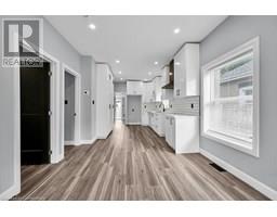 16 WEBLING Street - 8