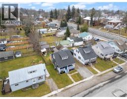 108 NELSON Street E - 23