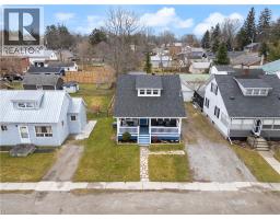 108 NELSON Street E - 24