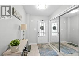105 THOMPSON Road - 6