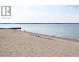 665 LAKESHORE Road - 12
