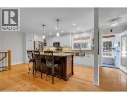 4 COLONIAL Drive - 18