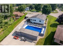 4 COLONIAL Drive - 3