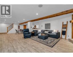4 COLONIAL Drive - 35