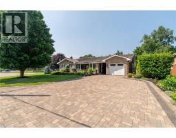 4 COLONIAL Drive - 4