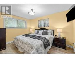 44 CEDARLAND Drive - 28