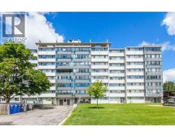 24 MIDLAND Drive UnitNo. 303 - 3
