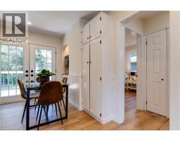 44 GROVE Crescent - 17