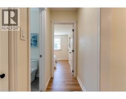 44 GROVE Crescent - 20