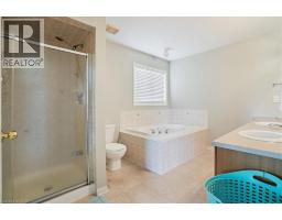 70 MOORE Crescent - 23