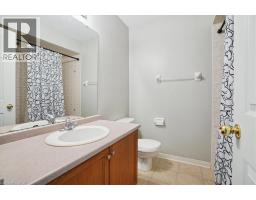 70 MOORE Crescent - 27