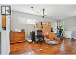 70 MOORE Crescent - 9