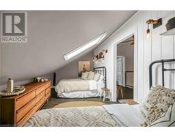 55 LAKESIDE Drive - 32