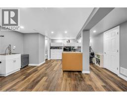 33 ECHO Street E - 33