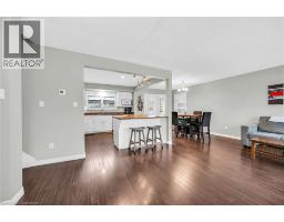 33 ECHO Street E - 9