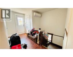 30 REGINA Street N - 13