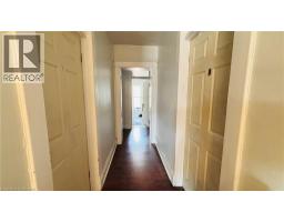 30 REGINA Street N - 14
