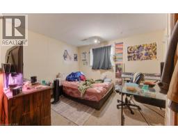 4 CARDILL Crescent - 26