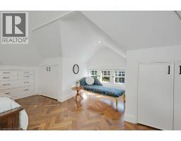 46 BRANT Road S - 27