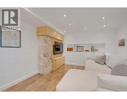 46 BRANT Road S - 34
