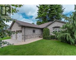 6 WINTERGREEN Crescent - 29