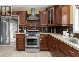 6 WINTERGREEN Crescent - 9