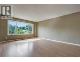 106 MONTEAGLE Crescent - 10