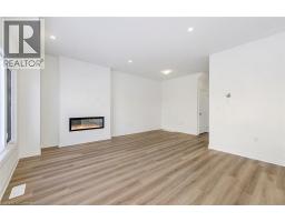 205 THAMES Way UnitNo. 18 - 10