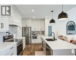 111 LIVINGSTON Drive - 14