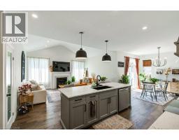 111 LIVINGSTON Drive - 17