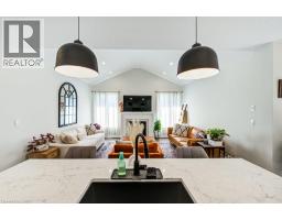 111 LIVINGSTON Drive - 20