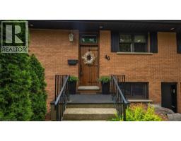 46 BERKLEY Crescent - 2