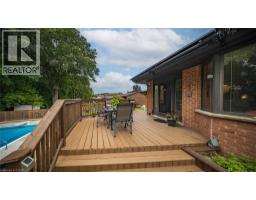 46 BERKLEY Crescent - 32